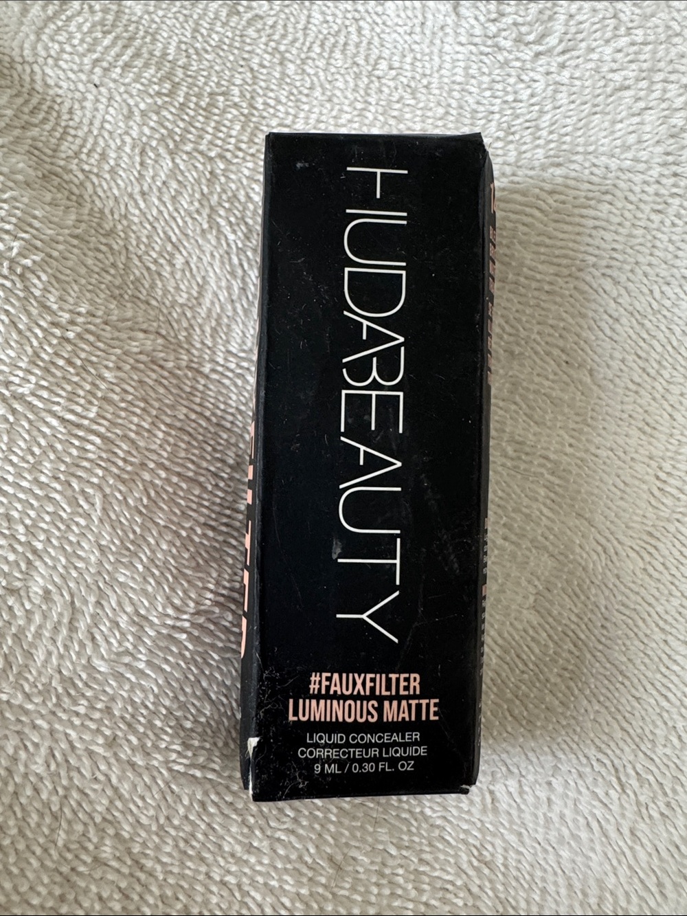 Huda Beauty #FauxFilter Luminous Matte Liquid Concealer – Sugar Biscuit 3.5N